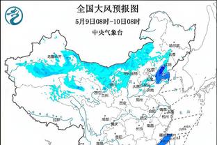 这氛围！利拉德和家人抵达密尔沃基 全程享受球迷欢呼